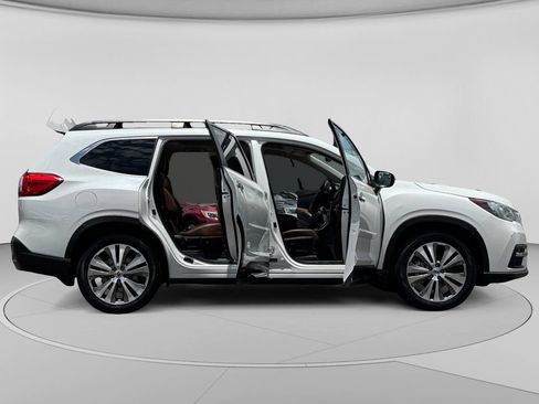 Used 2020 Subaru Ascent Touring w/ Popular Package #3 AWD/4WD image 31