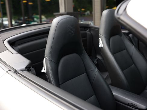 Used 2013 Porsche 911 Carrera S RWD image 2