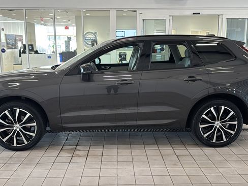 Certified 2023 Volvo XC60 B5 Plus w/ Climate Package AWD/4WD image 8
