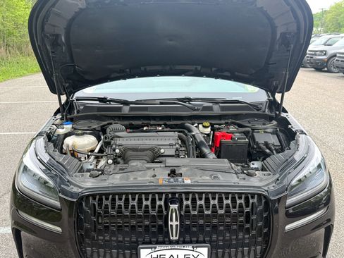 Used 2023 Lincoln Corsair AWD w/ Equipment Group 101A image 15