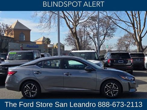 Used 2024 Nissan Sentra SV image 9