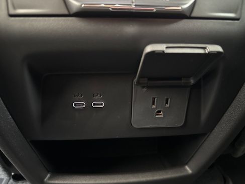 New 2026 Chevrolet Traverse LT w/ Driver Confidence Package FWD image 18
