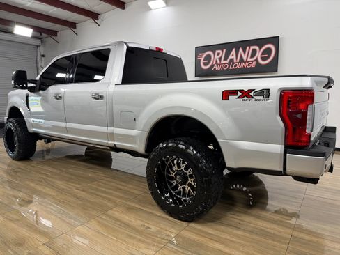 Used 2018 Ford F250 Platinum w/ Platinum Ultimate Package AWD/4WD image 8