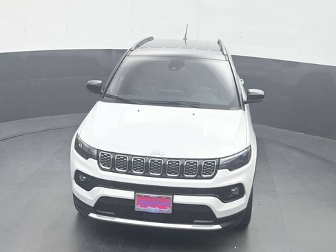 Used 2025 Jeep Compass Limited AWD/4WD image 20