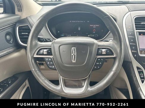 Used 2019 Lincoln Nautilus Reserve FWD image 23