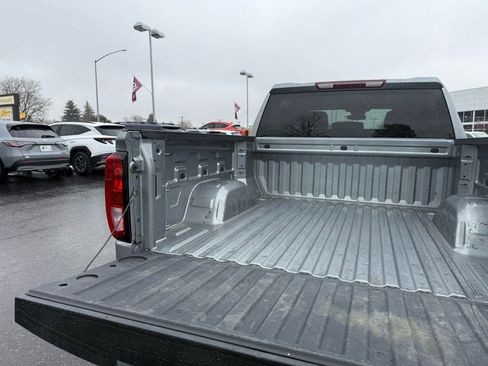 Used 2023 GMC Sierra 1500 SLE image 37