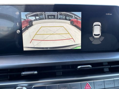 Used 2025 Kia Telluride S FWD image 37