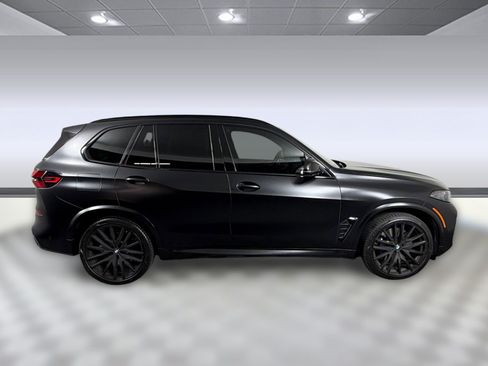 Used 2024 BMW X5 M60i AWD/4WD image 8