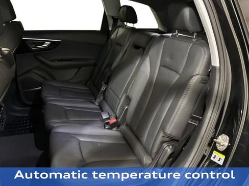 Used 2023 Audi Q7 2.0T Premium Plus w/ Premium Plus Package AWD/4WD image 19