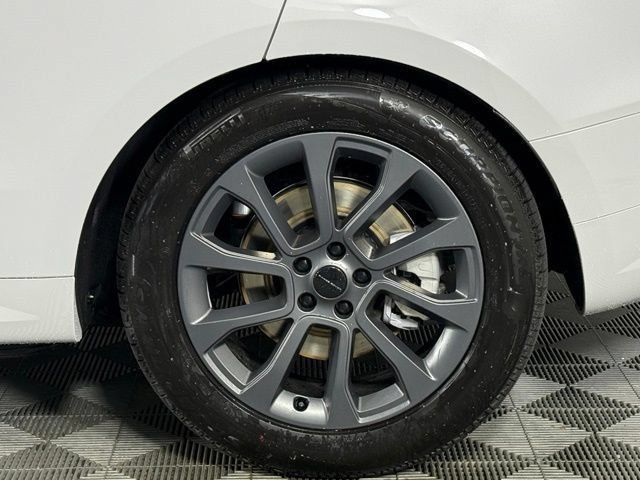 New 2026 Land Rover Range Rover Sport Dynamic SE AWD/4WD image 14