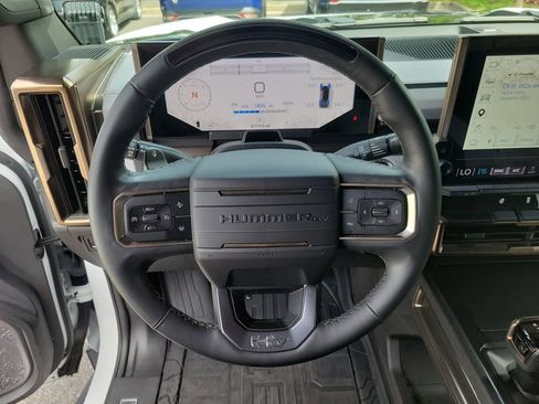 Used 2024 GMC Hummer EV 3X w/ Battery Pack, 24 Module Pack AWD/4WD image 24