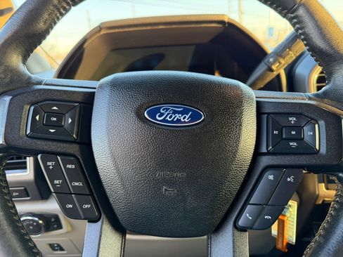 Used 2017 Ford F150 XLT w/ Equipment Group 301A Mid AWD/4WD image 34