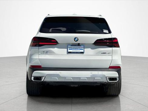 New 2026 BMW X5 xDrive40i w/ Premium Package image 4