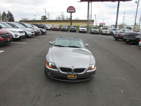 Used 2003 BMW Z4 2.5i image 67