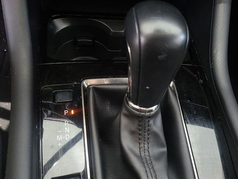 Used 2025 MAZDA MAZDA3 s FWD image 6