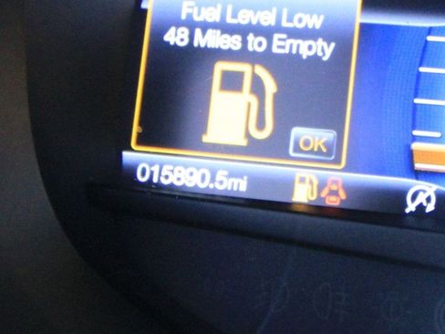 Used 2024 Ford Edge SEL image 23