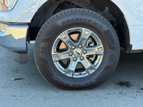 Used 2023 Ford F150 Lariat w/ Trailer Tow Package AWD/4WD image 34