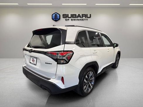 Used 2026 Subaru Forester Touring AWD/4WD image 5