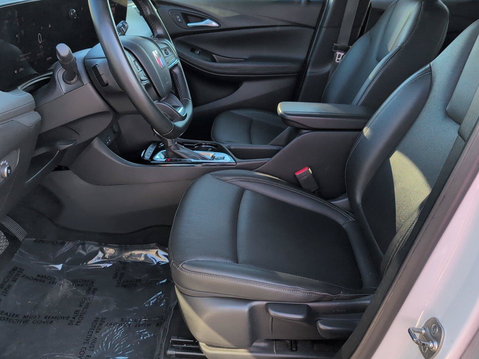 Used 2024 Buick Encore GX Sport Touring AWD/4WD image 11
