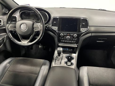 Used 2021 Jeep Grand Cherokee Laredo X AWD/4WD image 29