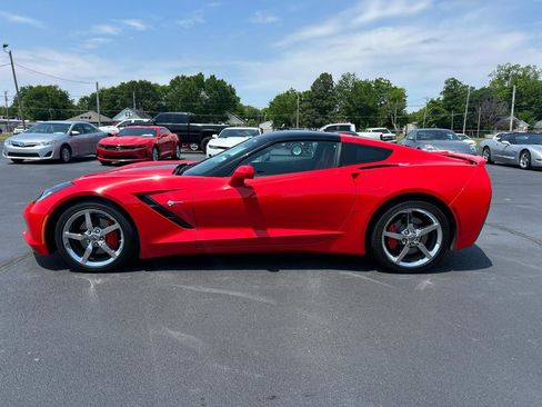 Used 2014 Chevrolet Corvette Stingray Coupe RWD image 8