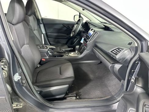 Used 2023 Subaru Impreza Premium image 28