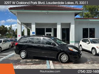 Used 2008 Toyota Sienna CE image 1