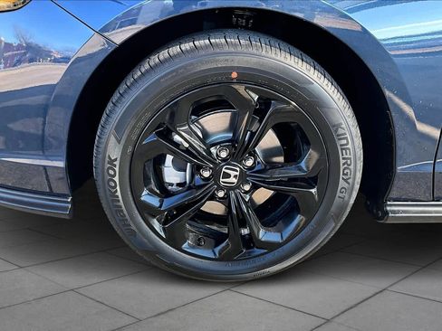 New 2025 Honda Accord SE image 11