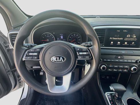 Used 2022 Kia Sportage LX FWD image 10