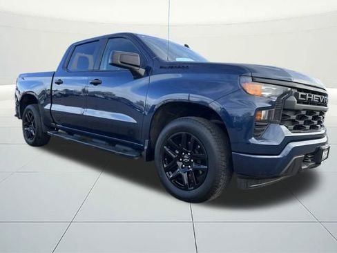 Used 2023 Chevrolet Silverado 1500 Custom w/ LPO, Dark Essentials Package image 7