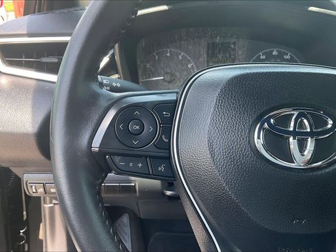 Used 2025 Toyota Corolla SE FWD image 23
