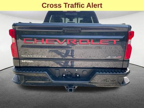 Certified 2022 Chevrolet Silverado 1500 ZR2 w/ Technology Package AWD/4WD image 10