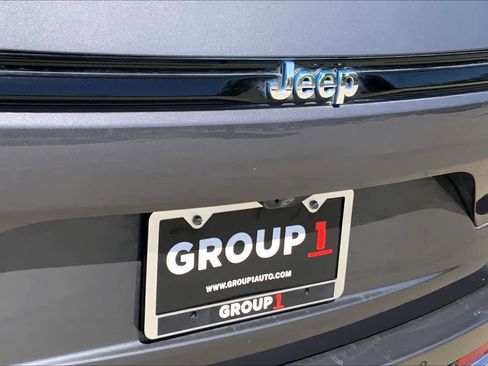 Used 2024 Jeep Grand Cherokee Limited 4xe w/ Luxury Tech Group II image 30