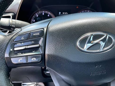 Used 2019 Hyundai Veloster Turbo FWD image 23