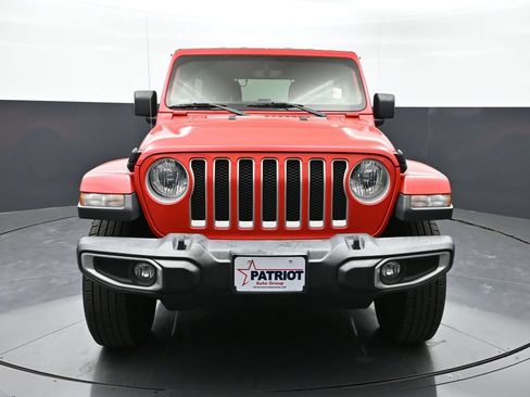 Used 2023 Jeep Wrangler Unlimited Sahara AWD/4WD image 31
