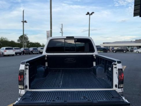 Used 2004 Ford F250 XLT AWD/4WD image 6