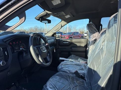 New 2026 GMC Sierra 1500 Pro w/ Graphite Edition image 9
