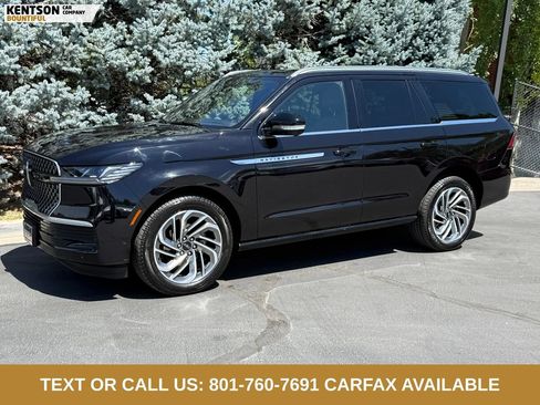 Used 2025 Lincoln Navigator Reserve AWD/4WD image 1