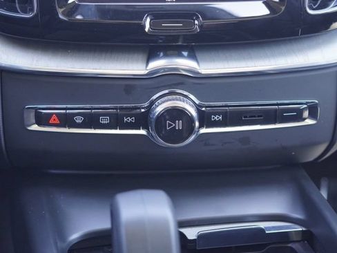 Used 2025 Volvo XC60 T8 Plus w/ Protection Package Premier AWD/4WD image 24