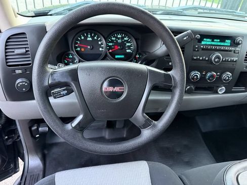 Used 2009 GMC Sierra 1500 W/T w/ SL Package RWD image 15