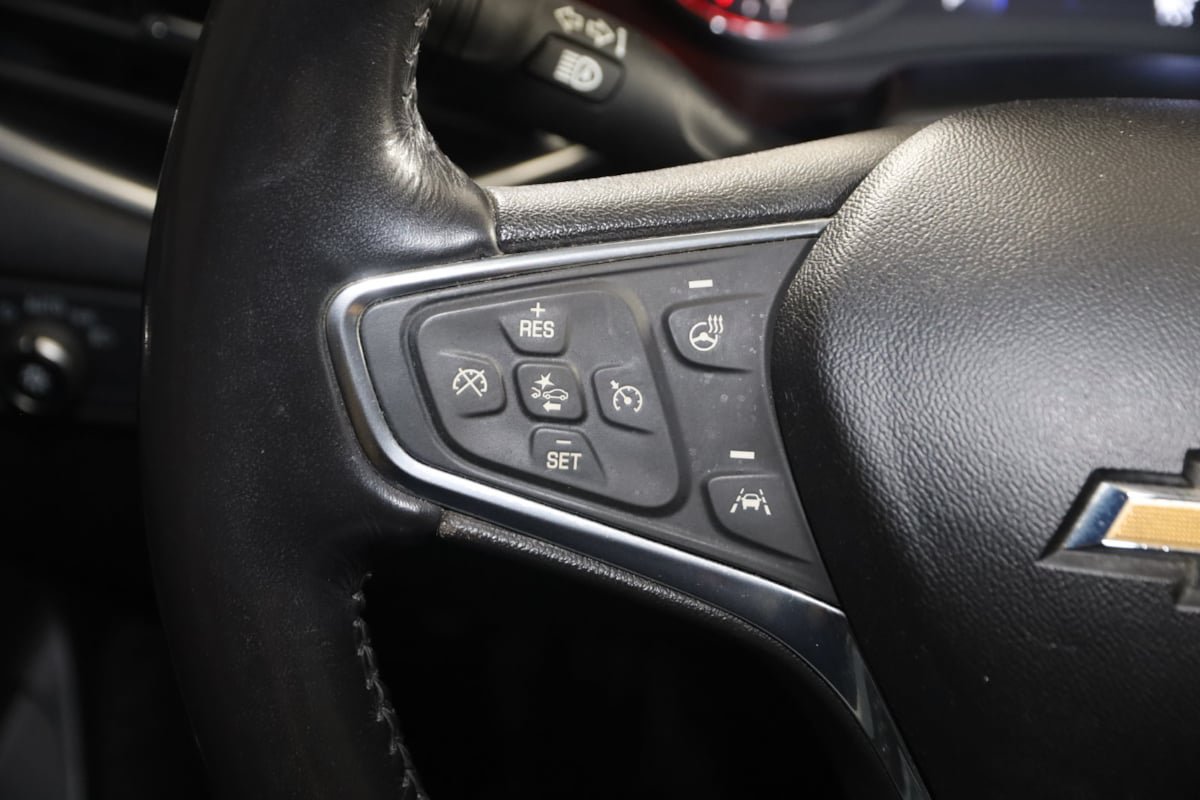 Used 2020 Chevrolet Malibu Premier FWD image 28