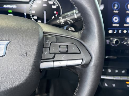 Used 2025 Cadillac CT4 Premium Luxury image 22