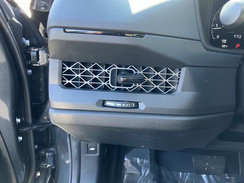 Used 2023 Honda Accord LX image 19