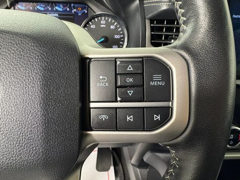 Used 2024 Ford Expedition Max XLT AWD/4WD image 16