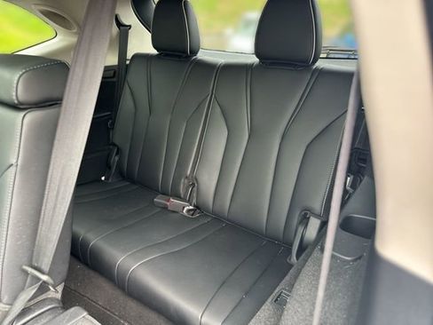 Used 2023 Acura MDX SH-AWD w/ Advance Package image 26