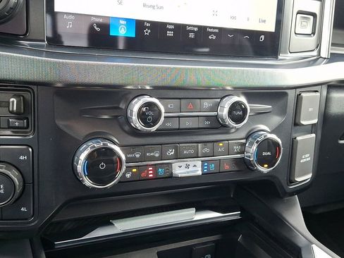 Used 2025 Ford F450 Platinum AWD/4WD image 15