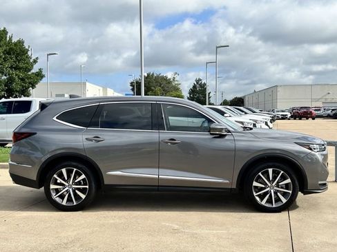 Certified 2025 Acura MDX FWD w/ Technology Package image 3