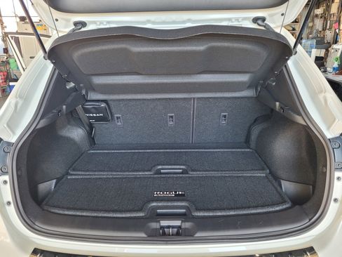 Certified 2022 Nissan Rogue Sport SV image 19