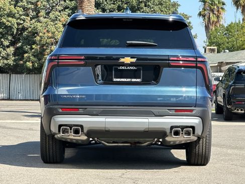 New 2026 Chevrolet Traverse LT w/ Enhanced Driving Package image 4