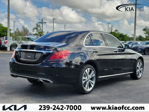 Used 2021 Mercedes-Benz C 300 4MATIC Sedan image 6